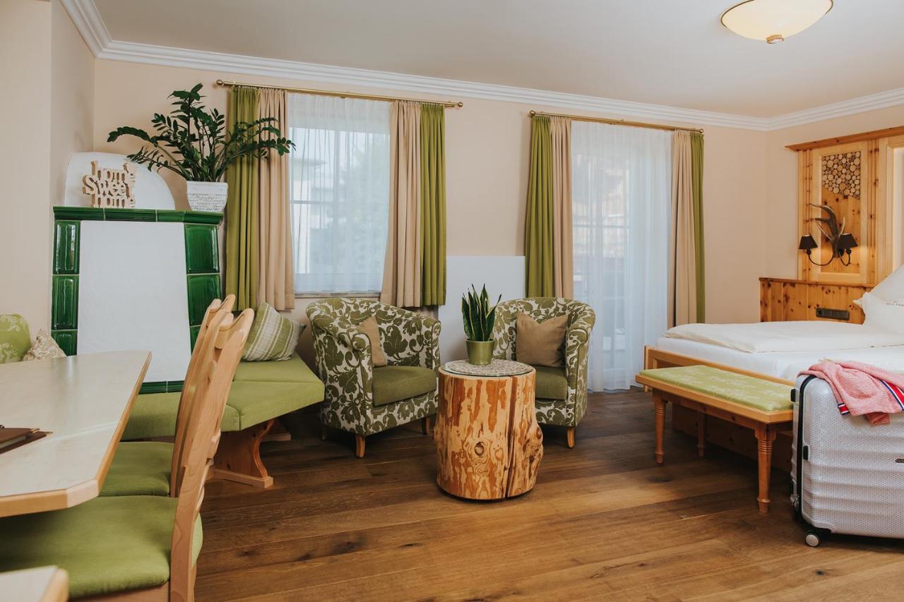 Ortner'S Resort باد فسينغ المظهر الخارجي الصورة A typical hotel room