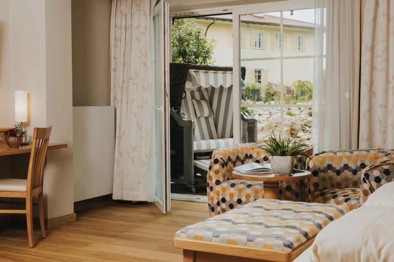 Ortner'S Resort باد فسينغ المظهر الخارجي الصورة A room at the Hotel Axelmannstein
