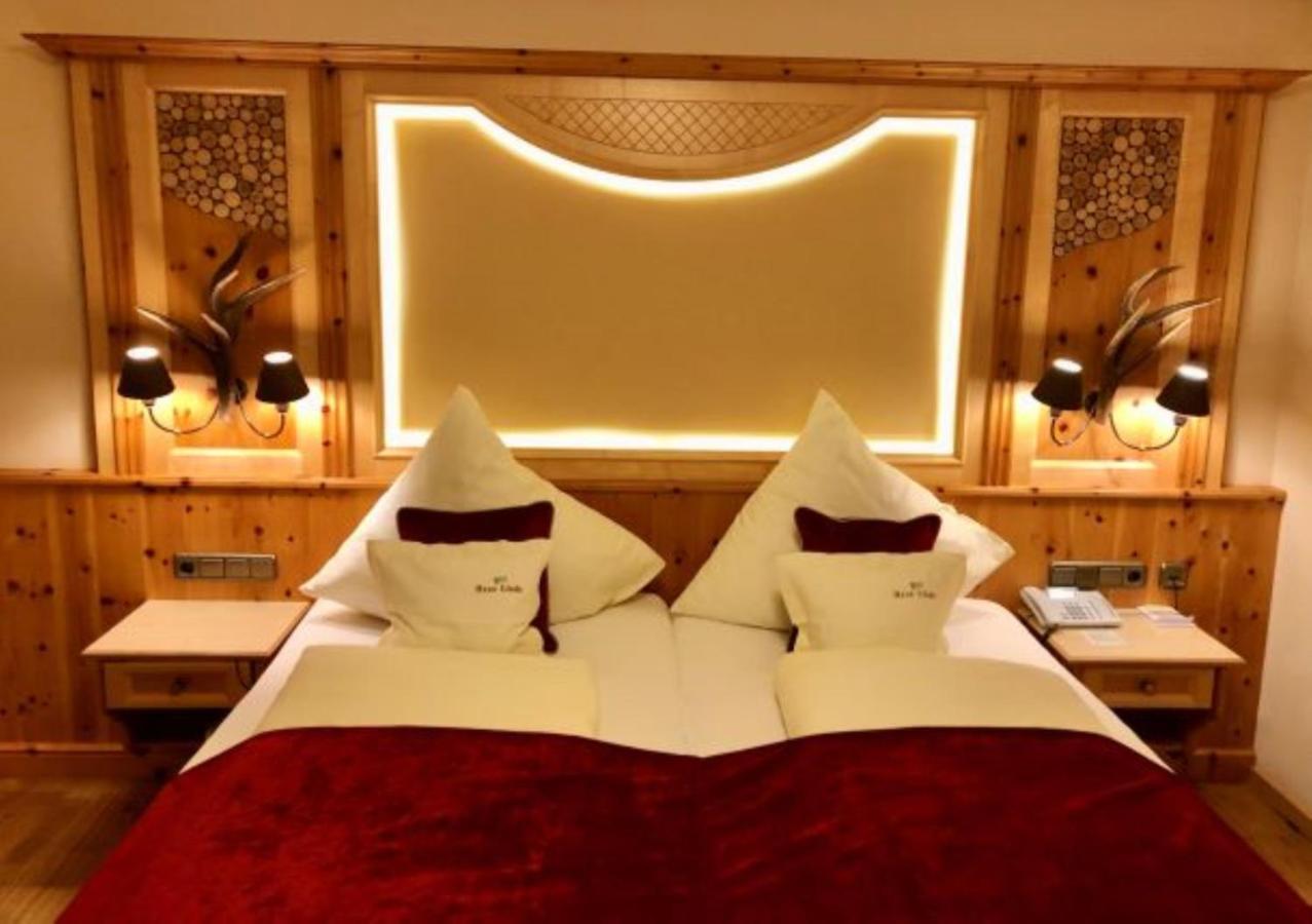 Ortner'S Resort باد فسينغ المظهر الخارجي الصورة A modern double bed
