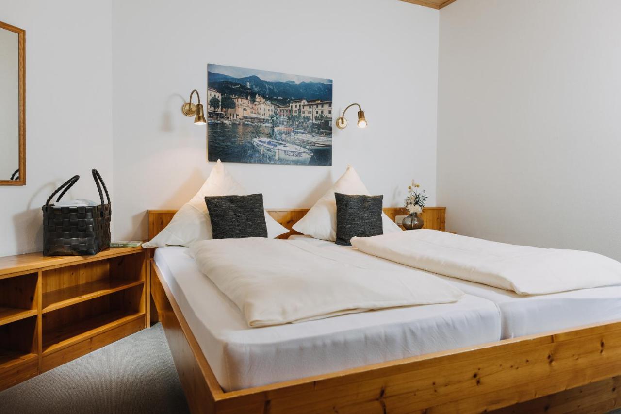 Ortner'S Resort باد فسينغ المظهر الخارجي الصورة A typical room at the Hotel Garni